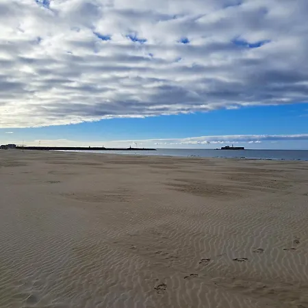 شقة Helios 24, T2 Climatise, Parking, Terrasse, 500m *