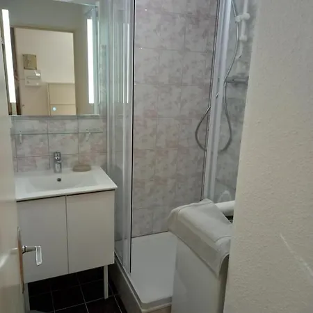 Helios 24, T2 Climatise, Parking, Terrasse, 500m Apartmán Agde