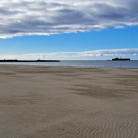 Helios 24, T2 Climatise, Parking, Terrasse, 500m Apartament Agde