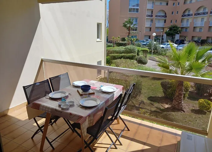 Helios 24, T2 Climatise, Parking, Terrasse, 500m Apartment *