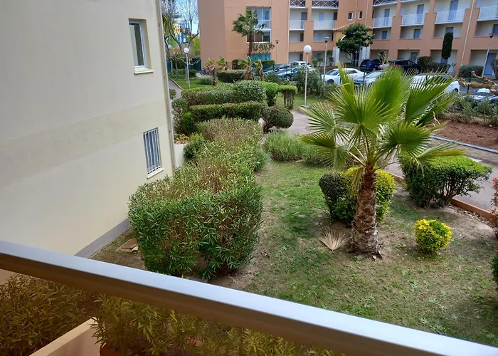 Helios 24, T2 Climatise, Parking, Terrasse, 500m Agde